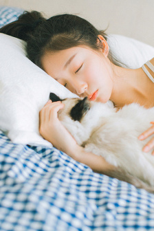 大爷大妈帅小伙